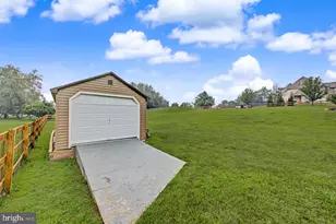 2527 Highland Cir, Stroudsburg, PA 18360 - Photo 79