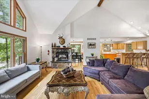 460 Spruce Dr, Tannersville, PA 18372 - Photo 25