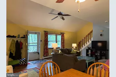 1281 N Rocky Mountain Drive, Effort, PA 18330 - Photo 5