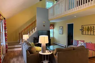 1281 N Rocky Mountain Dr, Effort, PA 18330 - Photo 3