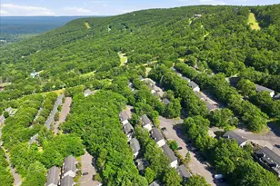 126 Cross Country Ln, Tannersville, PA 18372 - Photo 47