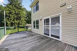 2882 Locust Ridge Rd, Pocono Lake, PA 18347 - Photo 11