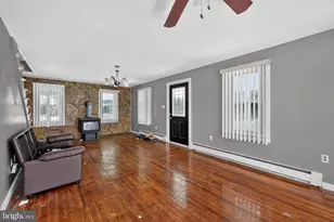 2882 Locust Ridge Rd, Pocono Lake, PA 18347 - Photo 17