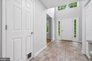 112 Red Cherry Ln, Stroudsburg, PA 18360 - Photo 9