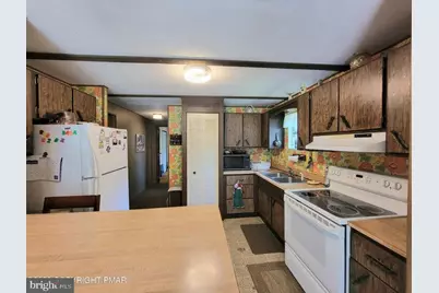 5111 Eagle Place, Pocono Summit, PA 18346 - Photo 5