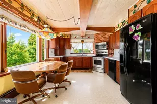 2115 W Main St, Stroudsburg, PA 18360 - Photo 15