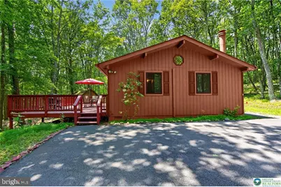 1137 Grand Mesa Drive, Saylorsburg, PA 18353 - Photo 1
