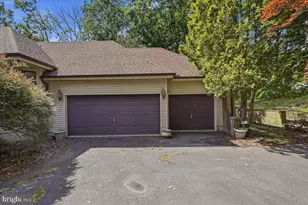 144 Ladderback Ln, Cresco, PA 18326 - Photo 19