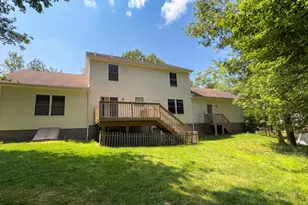 814 Clearview Dr, Long Pond, PA 18334 - Photo 5