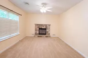 814 Clearview Dr, Long Pond, PA 18334 - Photo 3