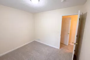 814 Clearview Dr, Long Pond, PA 18334 - Photo 19