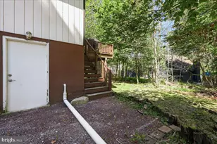 9781 Auburn Dr, Tobyhanna, PA 18466 - Photo 39