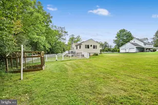 2096 Mountain Rd, Stroudsburg, PA 18360 - Photo 29