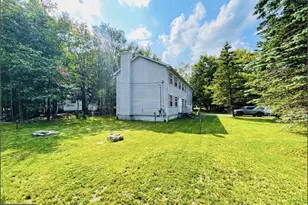 1226 Country Pl Dr, Tobyhanna, PA 18466 - Photo 35