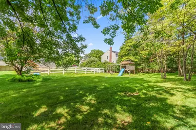4006 Crest View Drive, Stroudsburg, PA 18360 - Photo 3