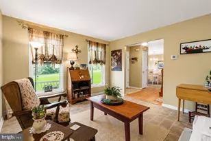 4006 Crest View Dr, Stroudsburg, PA 18360 - Photo 19