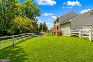 4006 Crest View Dr, Stroudsburg, PA 18360 - Photo 39