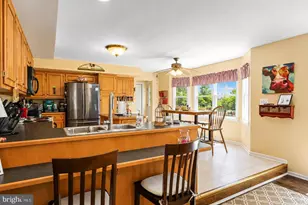 4006 Crest View Dr, Stroudsburg, PA 18360 - Photo 15