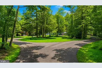 314-317 Arthur Circle, Tobyhanna, PA 18466 - Photo 3