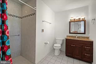 200 Huston Ave, Stroudsburg, PA 18360 - Photo 23