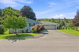 200 Huston Ave, Stroudsburg, PA 18360 - Photo 43
