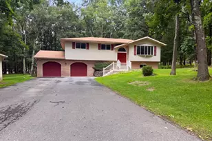 277 Apache Dr, Effort, PA 18330 - Photo 25