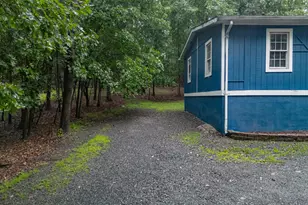 2037 Forest Lake Dr, East Stroudsburg, PA 18302 - Photo 5