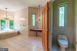 441 Hidden Lake Dr, East Stroudsburg, PA 18302 - Photo 39