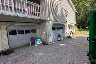 629 Carney Rd, Palmerton, PA 18071 - Photo 5
