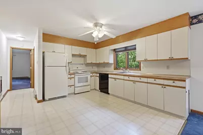 408 Longview Drive, Stroudsburg, PA 18360 - Photo 23