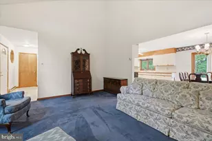 408 Long View Dr, Stroudsburg, PA 18360 - Photo 15