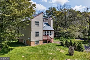 1894 Pinecrest Ct, Tobyhanna, PA 18466 - Photo 11