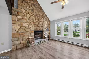 1894 Pinecrest Ct, Tobyhanna, PA 18466 - Photo 33