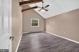1894 Pinecrest Ct, Tobyhanna, PA 18466 - Photo 21