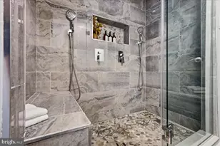 5121 Eagle Pl, Pocono Summit, PA 18346 - Photo 17