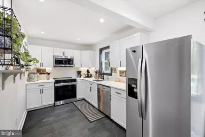 5121 Eagle Place, Pocono Summit, PA 18346 - Photo 9