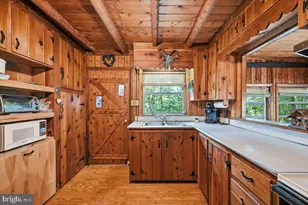 130 Rose Ln, Bartonsville, PA 18321 - Photo 43