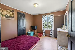 2260 Whippoorwill Dr, Tobyhanna, PA 18466 - Photo 9