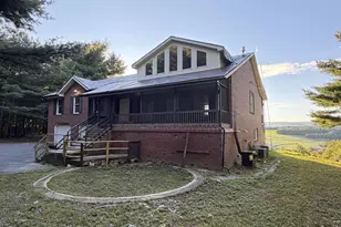 189 Turkey Ridge Dr, Kunkletown, PA 18058 - Photo 1