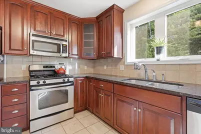 302 Lees Run Circle, East Stroudsburg, PA 18302 - Photo 23