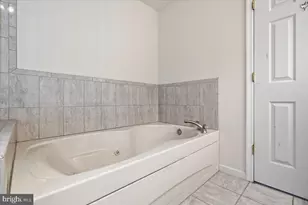 302 Lee's Run Cir, East Stroudsburg, PA 18302 - Photo 39