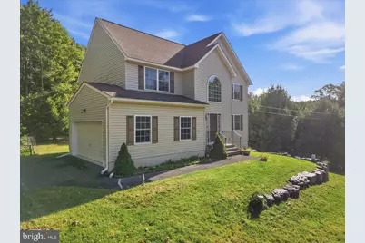 302 Lees Run Circle, East Stroudsburg, PA 18302 - Photo 3
