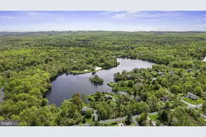 1298 Glade Drive S, Long Pond, PA 18334 - Photo 29
