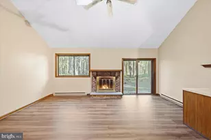 193 Minisink Dr, Pocono Lake, PA 18347 - Photo 11