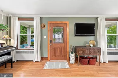 1317 Coolbaugh Street, Stroudsburg, PA 18360 - Photo 7