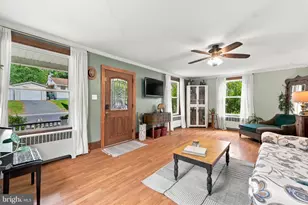 1317 Coolbaugh St, Stroudsburg, PA 18360 - Photo 7