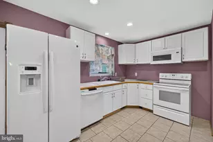 1021 Dancing Ridge Rd, East Stroudsburg, PA 18302 - Photo 9