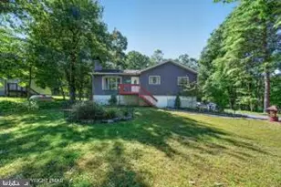 1021 Dancing Ridge Rd, East Stroudsburg, PA 18302 - Photo 3