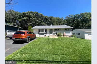 5 Oak Street, Mount Pocono, PA 18344 - Photo 1