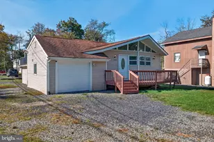 1119 Knollwood Dr, Tobyhanna, PA 18466 - Photo 3